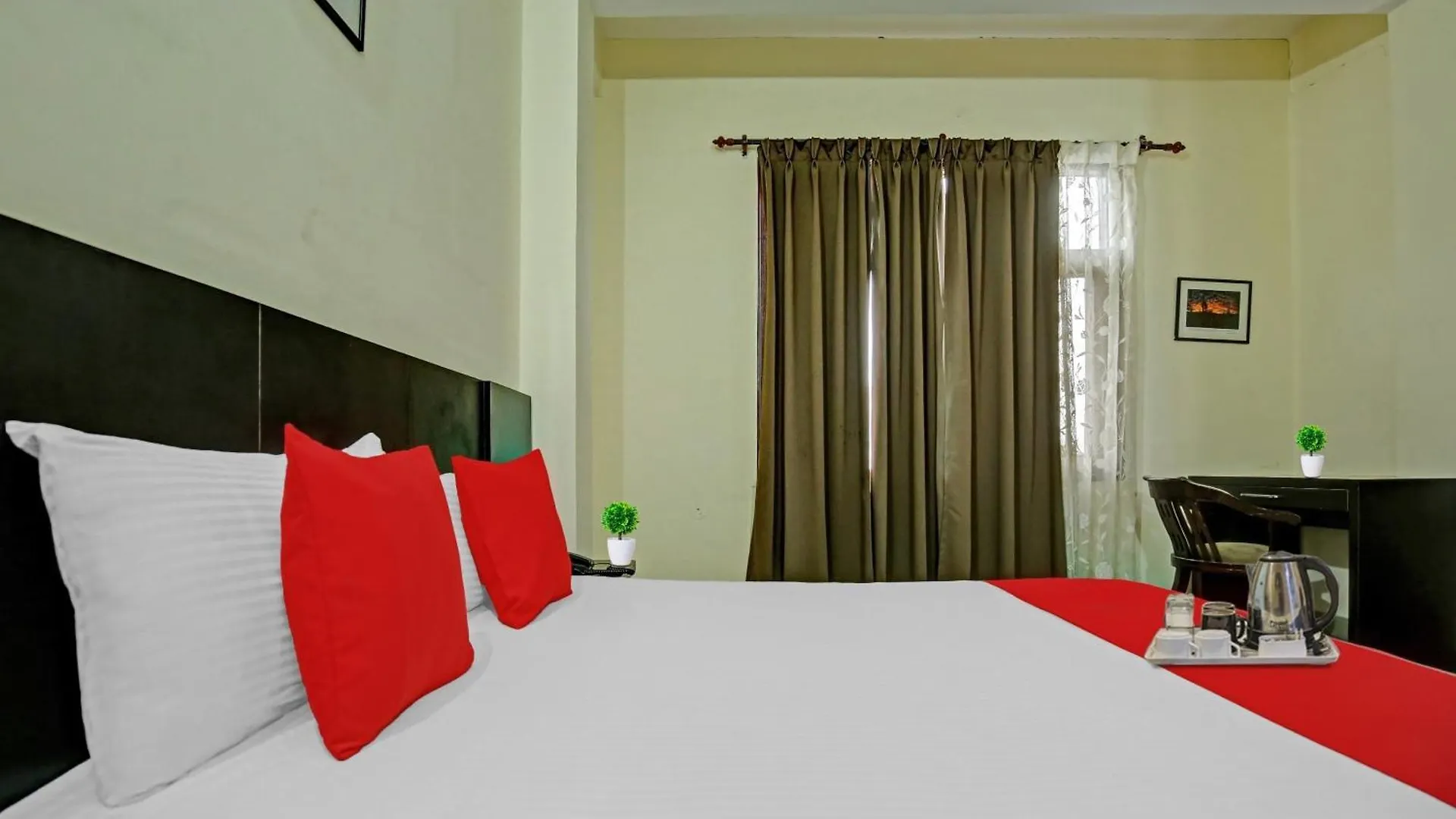 Hotel O Tableau Homestay Kandāghāt