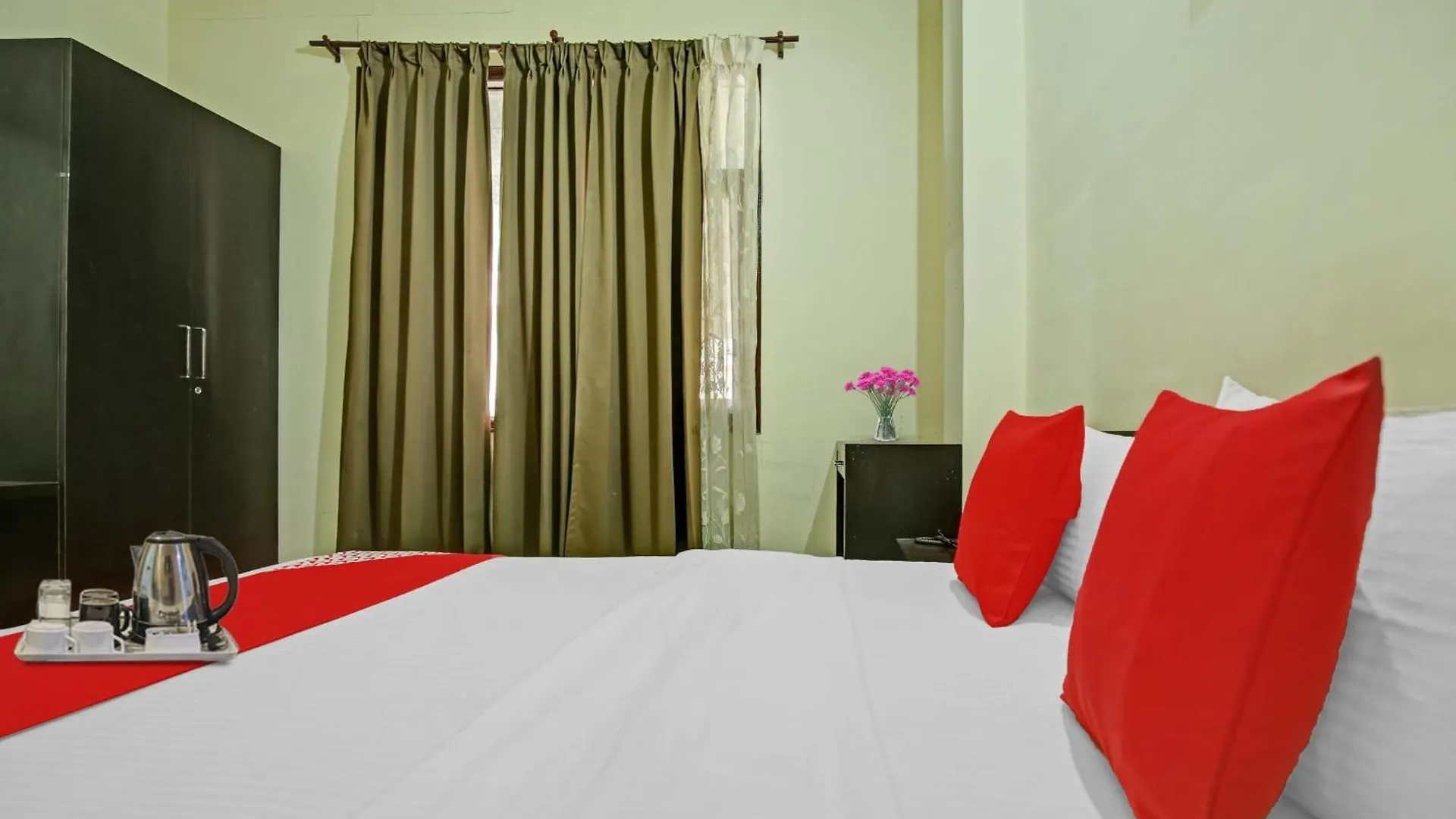 Hotel O Tableau Homestay Kandāghāt India
